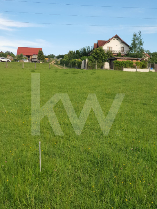 Teren intravilan, 1450 mp de vânzare în Cisnadie, zona Soma -Investiție ideală!