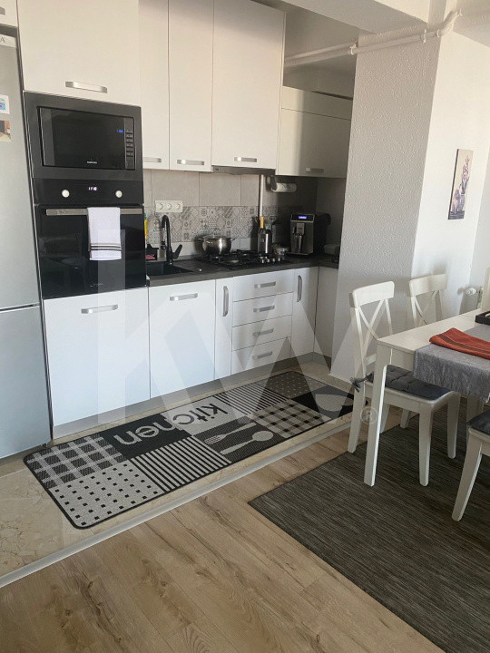 Apartament 2 camere / Etaj 11 / Priveliste spre oras / parcare privata