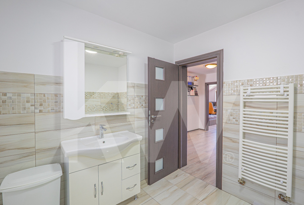 Casă 4 camere, 188 mp curte - Cartier Guşteriţa, Sibiu