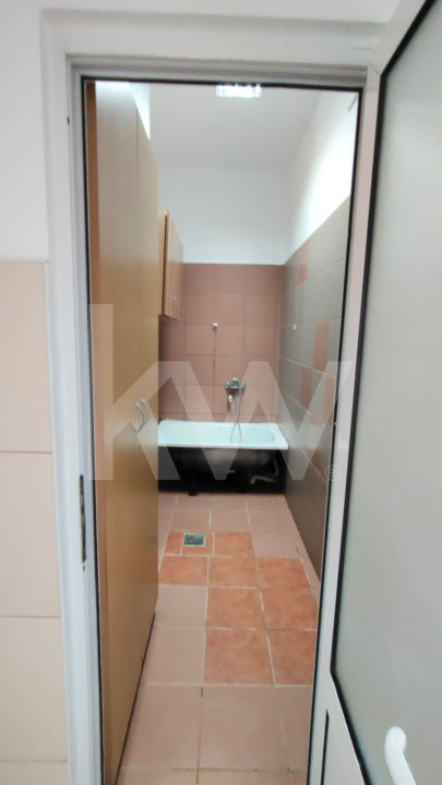 Spatiu Comercial de Vanzare  