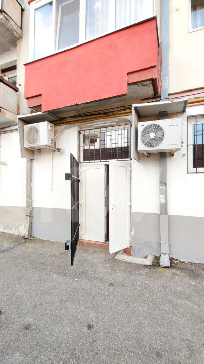 Spatiu Comercial de Vanzare  