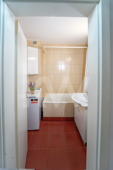 Apartament - Piața Rahovei - mobilat și utilat - pivniță 