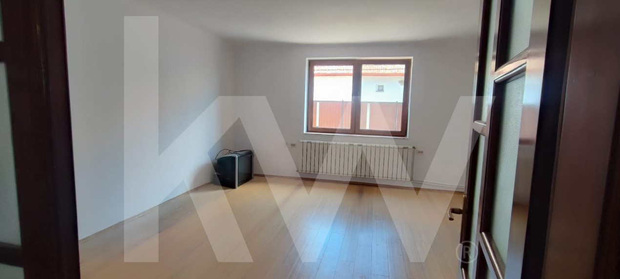 Casă de închiriat – 2 dormitoare, 100 mp utili + curte 220 mp, garaj, filigorie