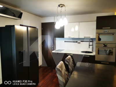 Apartament 2 camere de închiriat – zonă liniștită, vedere spre parc | VITAN