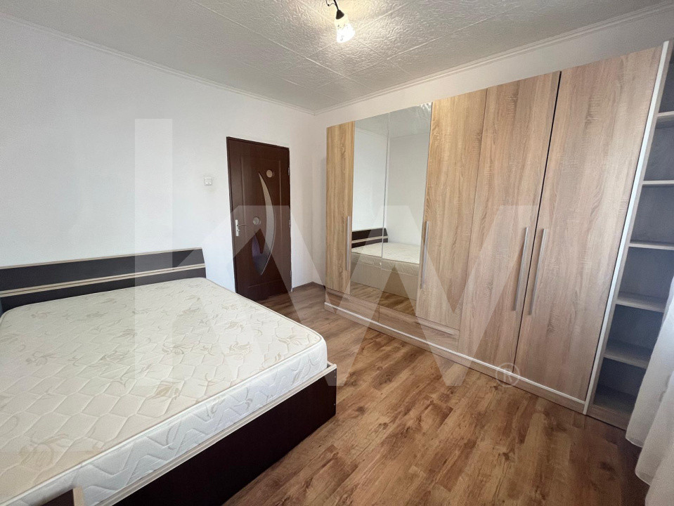 Apartament 3 camere- de vânzare - Vasile Aron