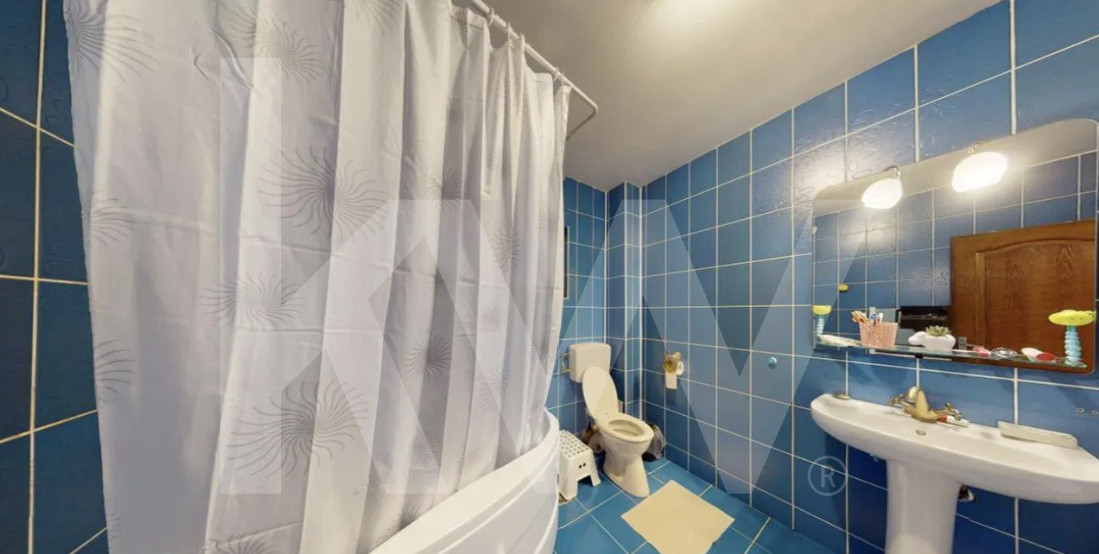 Apartament 3 camere Valea Aurie