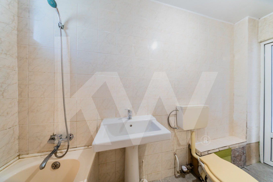Apartament open space cu 3 camere