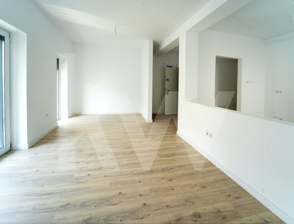 Apartament 2 camere - finisat la cheie, intabulat