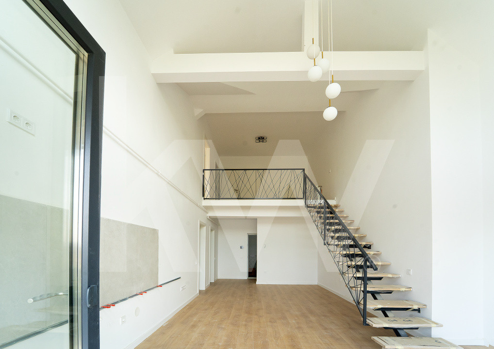 Penthouse 3  camere - finisat la cheie, intabulat