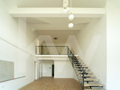 Apartament 3  camere - finisat la cheie, intabulat