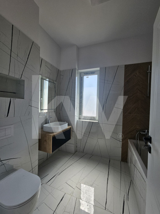 Apartament cu 3 camere - finisat la cheie - Zona Ciresica
