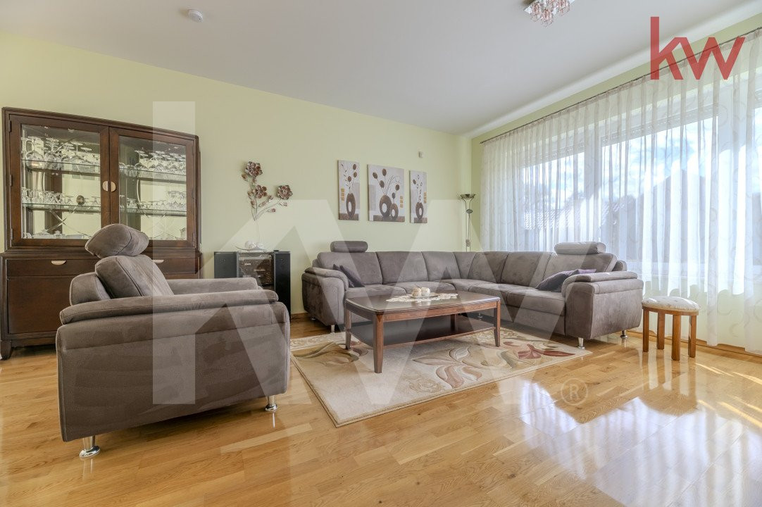 Casă 4 camere, teren generos 1150 mp, Cisnadie - Sibiu