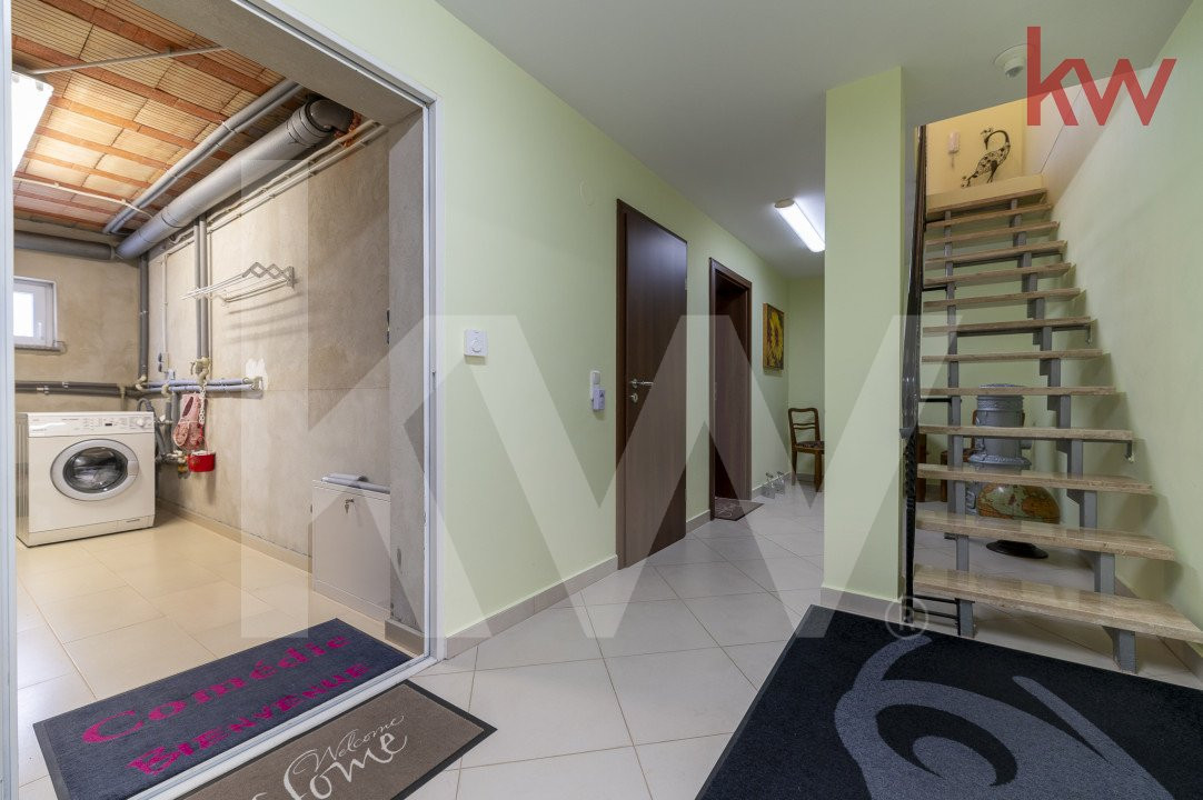 Casă 4 camere, teren generos 1150 mp, Cisnadie - Sibiu