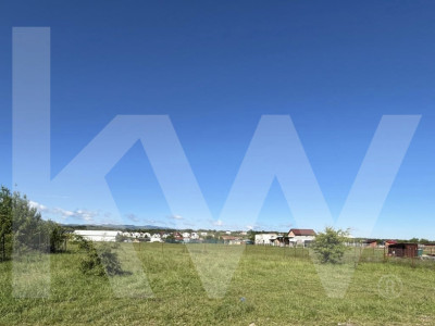 TEREN INTRAVILAN DE VÂNZARE - AERODROM MĂGURA - CISNĂDIE