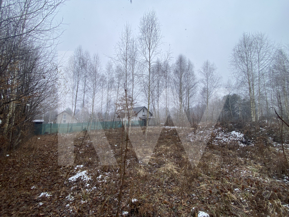 Teren de vânzare 500mp in spate la BRAMBURA PARK Valea Avrigului