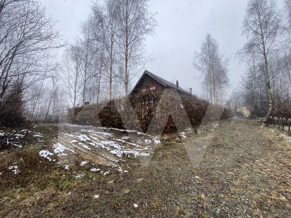 Teren de vânzare 500mp in spate la BRAMBURA PARK Valea Avrigului