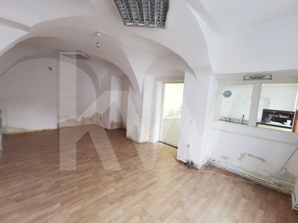 Spațiu comercial, 181mp, Centru Istoric Sibiu, 2 intrări stradale