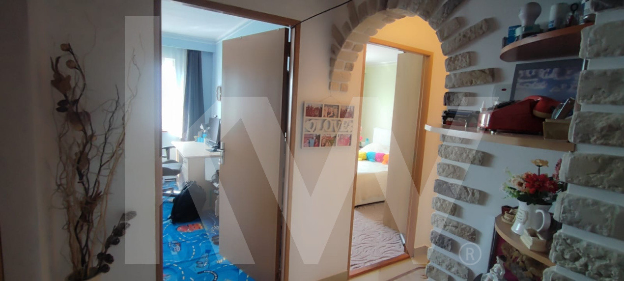 Apartament 3 camere - Vasile Aaron