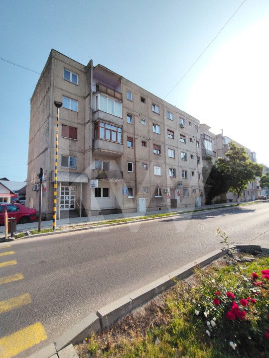 De vânzare – Apartament 3 camere în Făgăraș