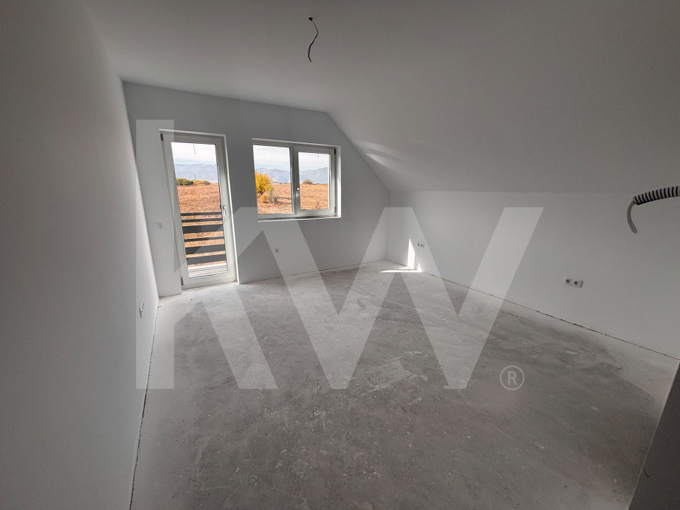 Casă single în Cristian, Sibiu - 4 Camere, 2 Terase, Teren 486