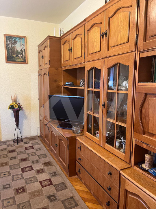 Apartament 2 camere | etaj 4 | zona Cedonia 