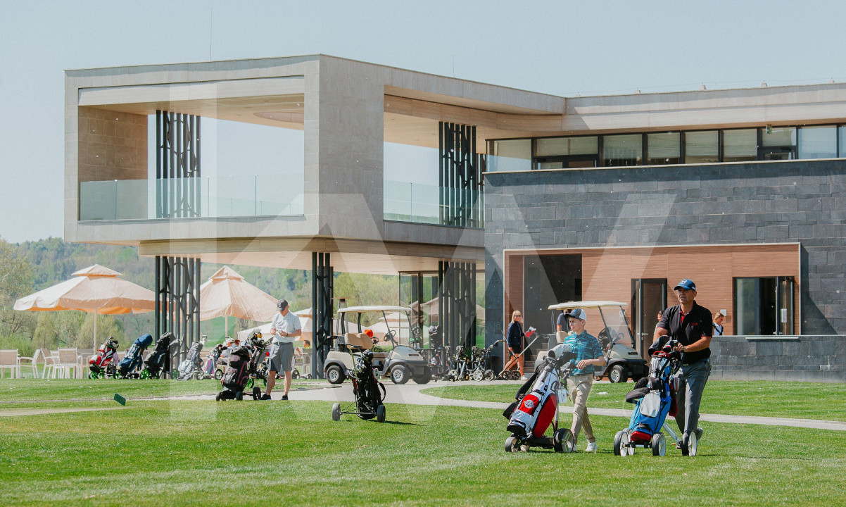 ZALA SPRINGS GOLF RESORT – Un univers dedicat rafinamentului și investiției