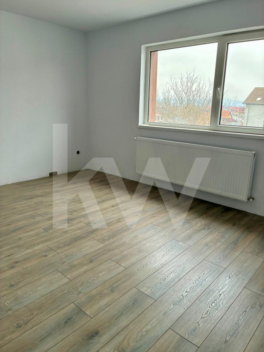 Apartament la casa zona Turnisor!