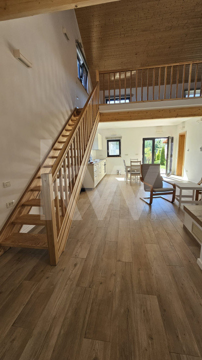 Casă modernă de închiriat, cu garaj generos – Tocile, Sadu