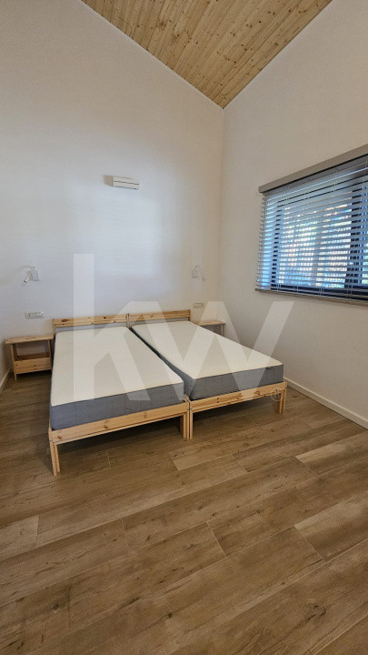 Casă modernă de închiriat, cu garaj generos – Tocile, Sadu