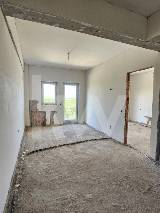 Apartament de 3 camere pe două niveluri, predare la cheie – Cartier Turnișor