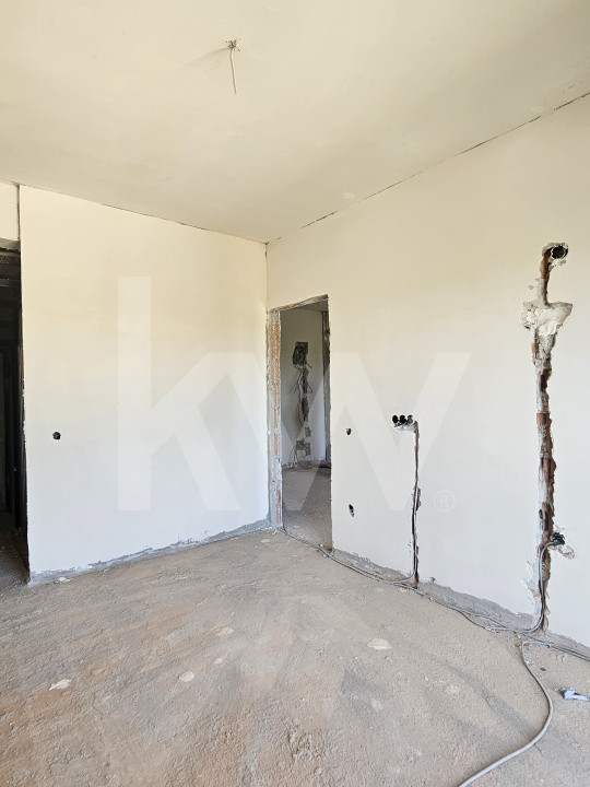 Apartament de 3 camere pe două niveluri, predare la cheie – Cartier Turnișor