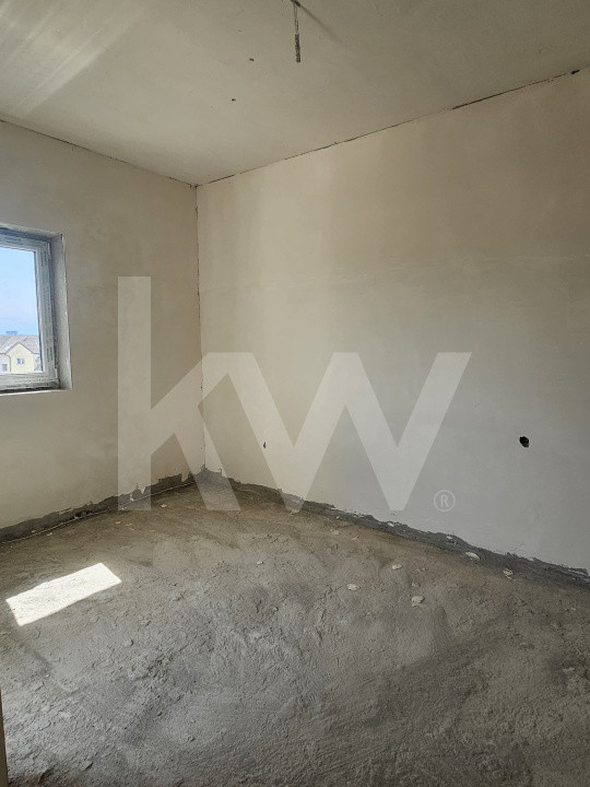 Apartament de 3 camere pe doua niveluri - Turnisor