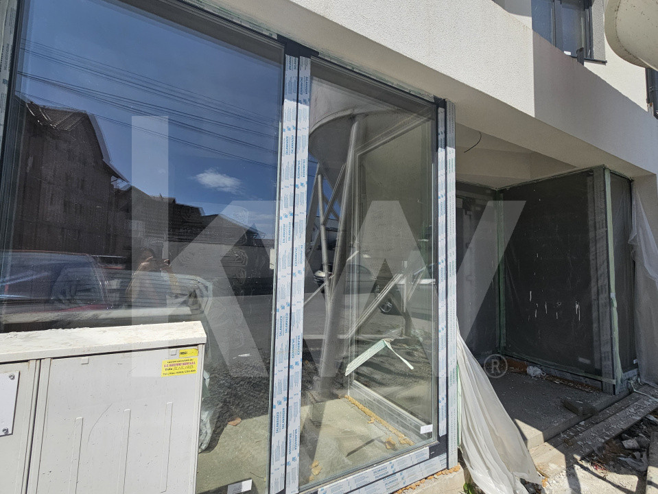 Spatiu comercial - parter - bloc nou - Turnisor