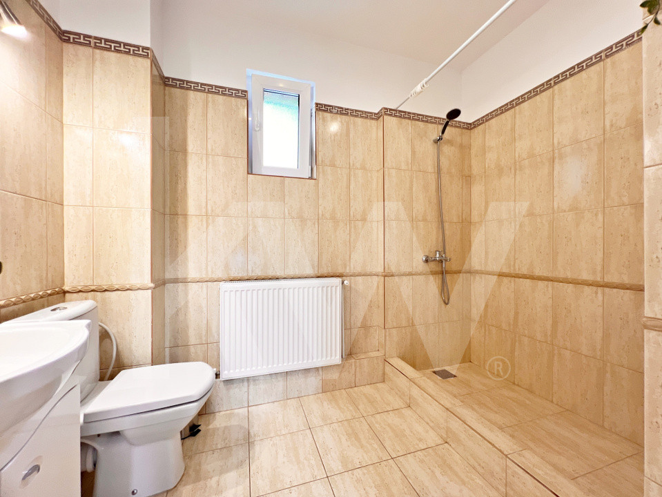 Închiriere Apartament la Casă - 3 camere zona Trei Stejari-Sibiu