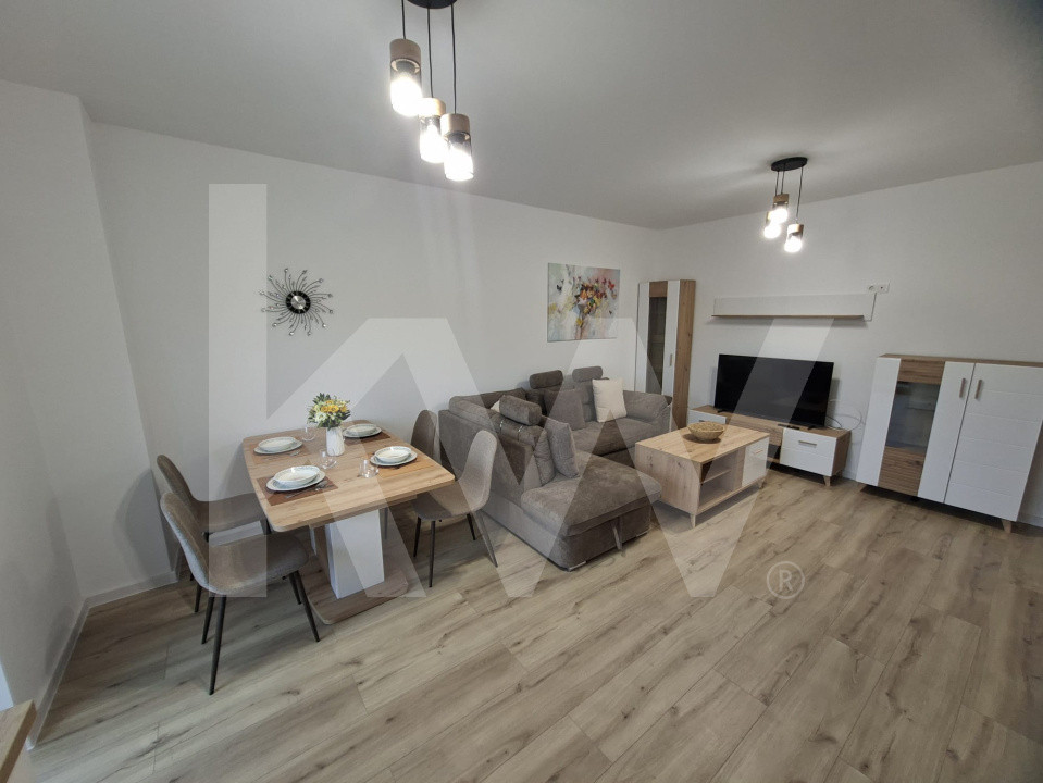 Apartament 3 camere de închiriat - modern - prima inchiriere
