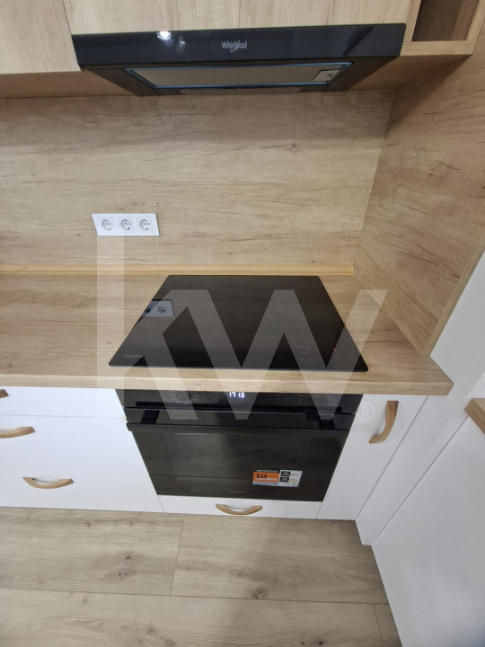 Apartament 3 camere de închiriat - modern - prima inchiriere