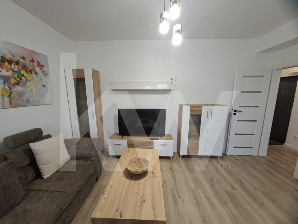 Apartament 3 camere de închiriat - modern - prima inchiriere