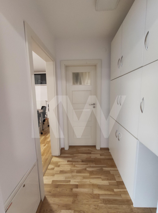 Spațiu de birouri de închiriat – cu terasă privată – zona Kaufland Alba Iulia