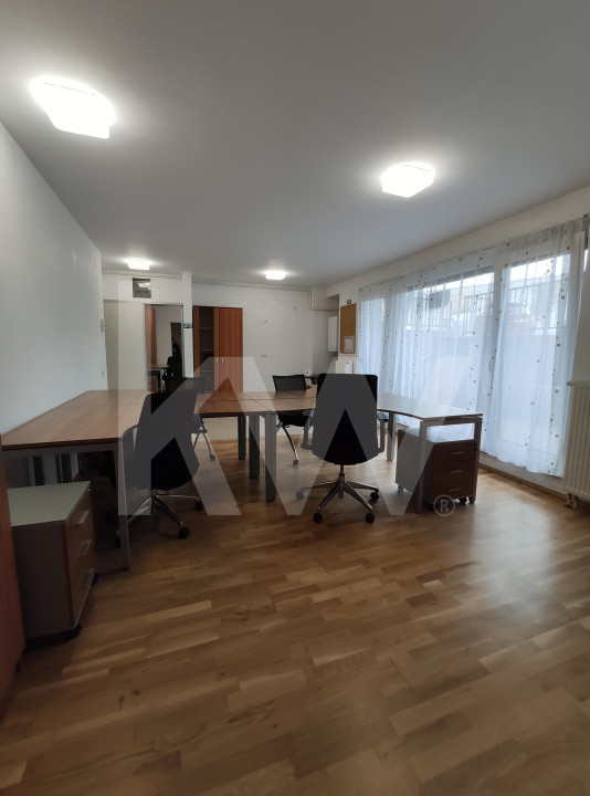 Spațiu de birouri de închiriat – cu terasă privată – zona Kaufland Alba Iulia
