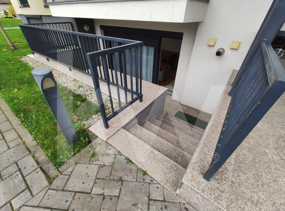 Spațiu de birouri de închiriat – cu terasă privată – zona Kaufland Alba Iulia