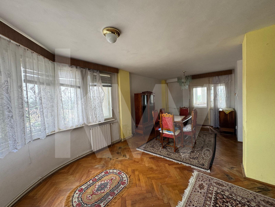 🎯 Penthouse De Vanzare , Piata Romana 