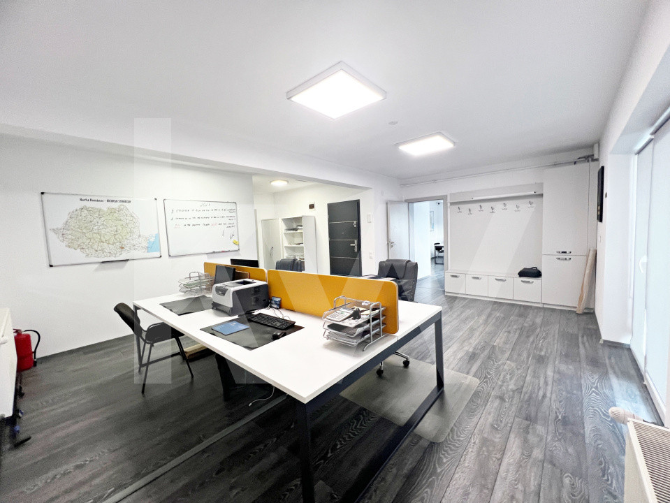 Casă mare cu teren generos – perfect împărțită pentru birouri sau 4 apartamente
