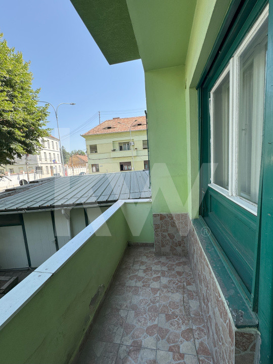 Garsonieră spațioasă 40 mp – locație centrală, ideală pentru investiție