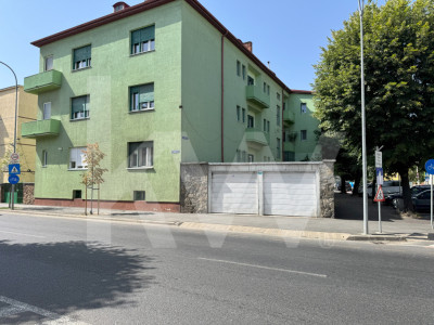 Garsonieră spațioasă 40 mp – locație centrală, ideală pentru investiție