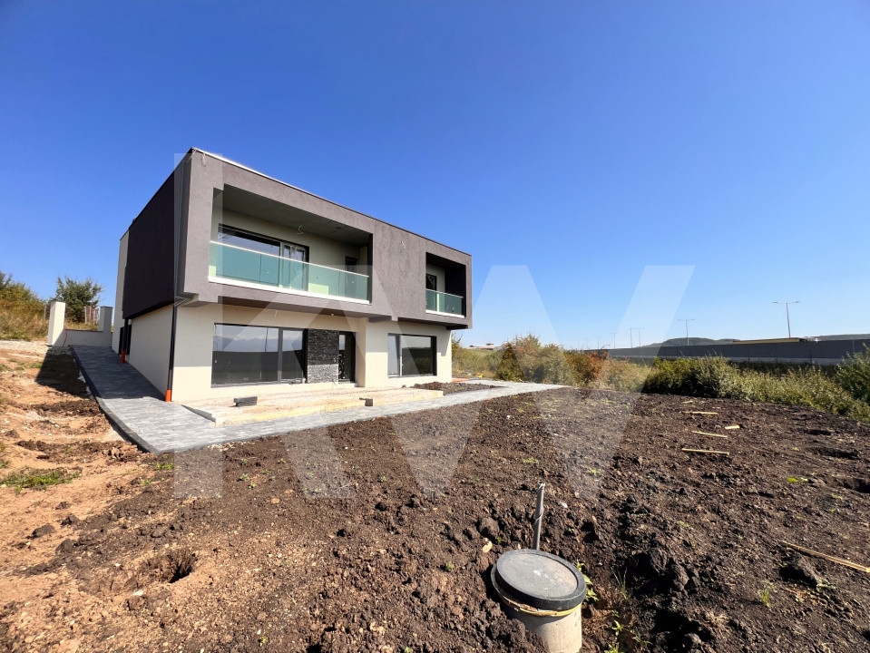 Casă Individuală Modernă–Teren 490 mp. SU 201 mp + Terasă 41 mp. Șelimbăr-Sibiu