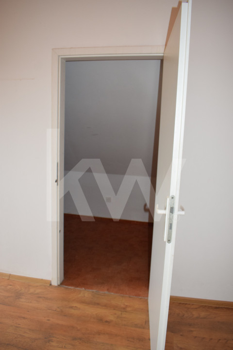 Spațiu comercial de închiriat – 128 mp utili | Cisnădie, zonă industrială 