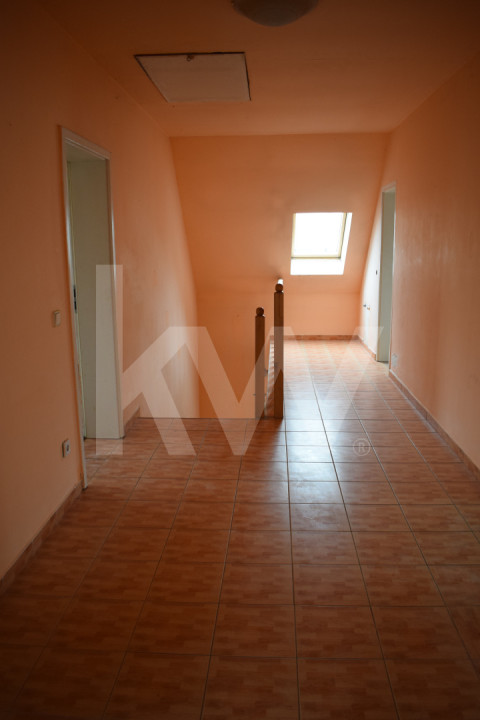 Spațiu comercial de închiriat – 128 mp utili | Cisnădie, zonă industrială 