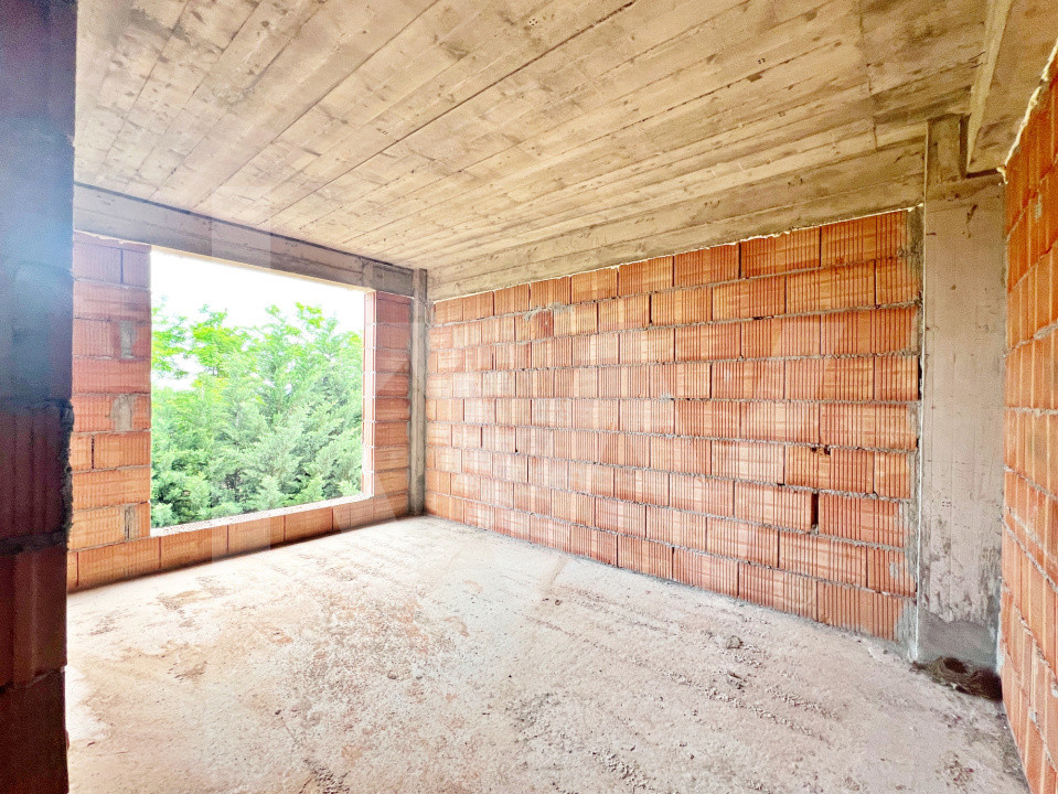 Apartament 3 camere, două băi, terasă mare-Natura la tine acasă! Cristian-SiBiU