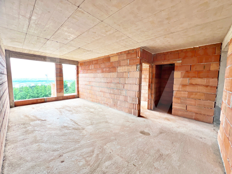 Apartament 3 camere, două băi, terasă mare-Natura la tine acasă! Cristian-SiBiU