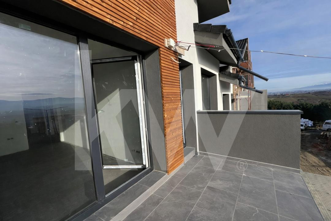 Apartament 3 camere, două băi, terasa 7 mp.-Natura la tine acasă! Cristian-SiBiU